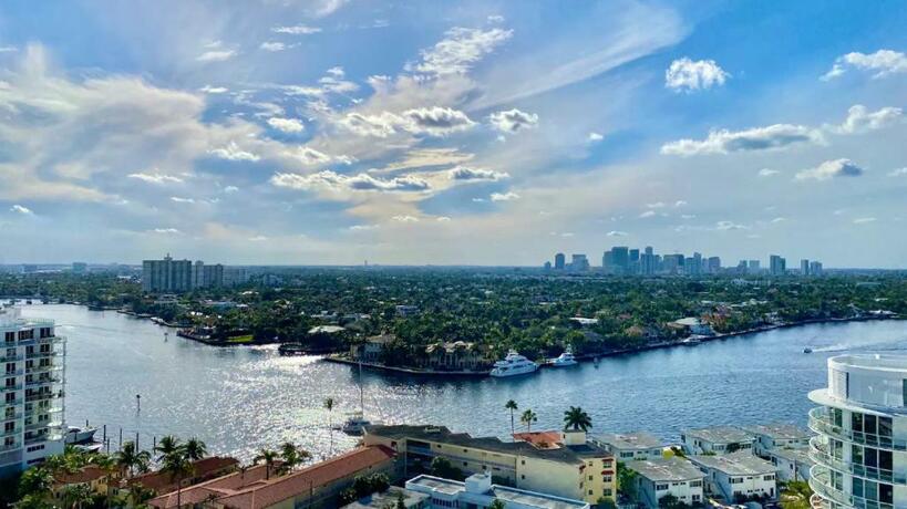 Imagen general del Hotel SuitesRUs At W Fort Lauderdale. Foto 23