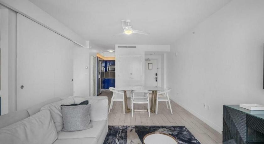 Imagen general del Hotel SuitesRUs At W Fort Lauderdale. Foto 27