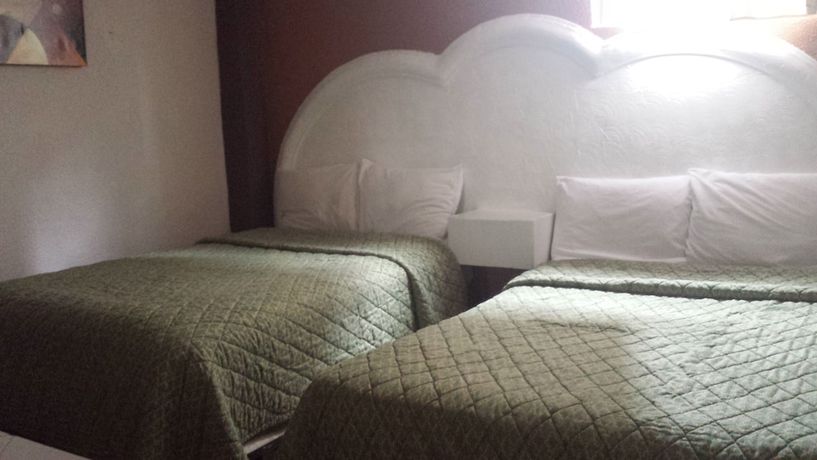 Imagen de la habitación del Hotel Suiza, Tijuana. Foto 10