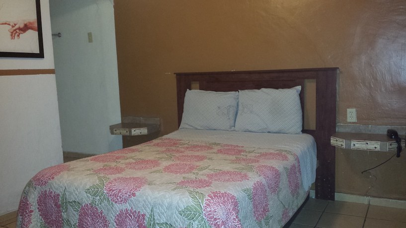 Imagen de la habitación del Hotel Suiza, Tijuana. Foto 12