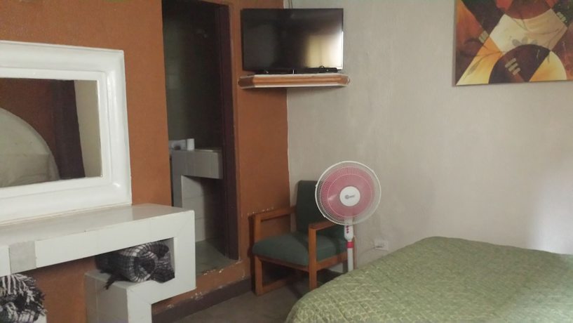 Imagen de la habitación del Hotel Suiza, Tijuana. Foto 16