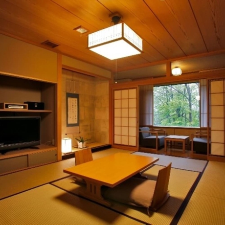 Imagen de la habitación del Hotel Suizantei Club Jyozankei. Foto 10