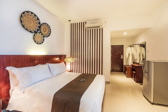 Imagen general del Hotel Suka Beach Inn. Foto 8