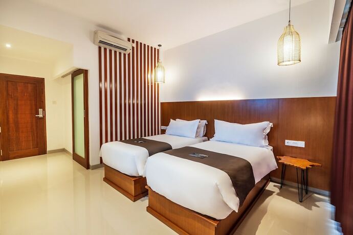 Imagen general del Hotel Suka Beach Inn. Foto 10