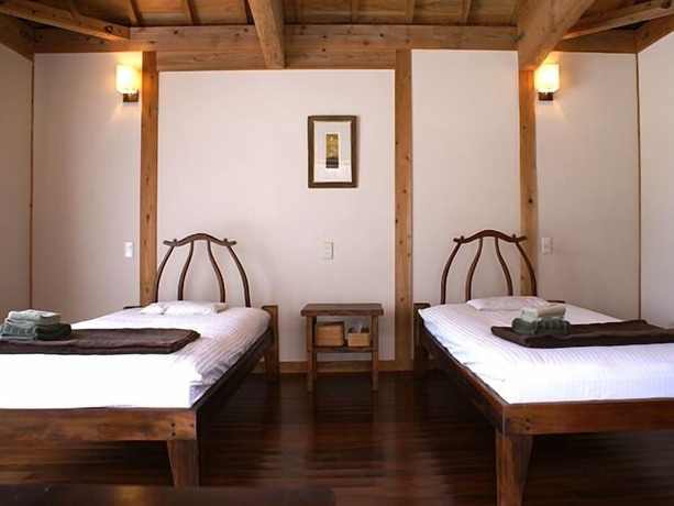 Imagen general del Hotel Sukabura Inn. Foto 5