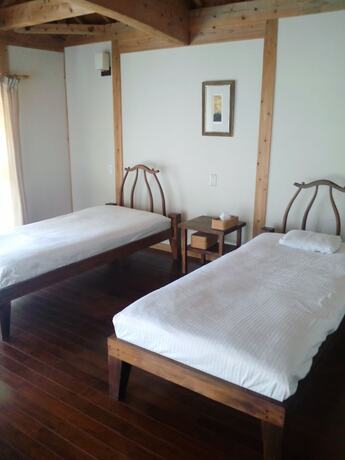 Imagen general del Hotel Sukabura Inn. Foto 13