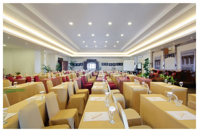 Imagen de los interiores del Hotel Sukajadi and Gallery. Foto 8