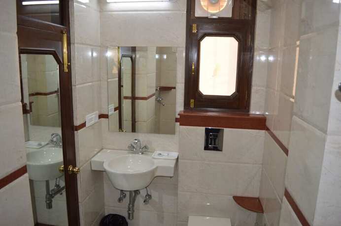 Imagen de la habitación del Hotel Sukh Vilas Jaipur. Foto 3