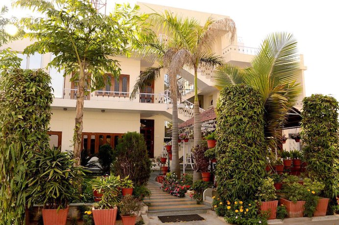 Imagen general del Hotel Sukh Vilas Jaipur. Foto 1