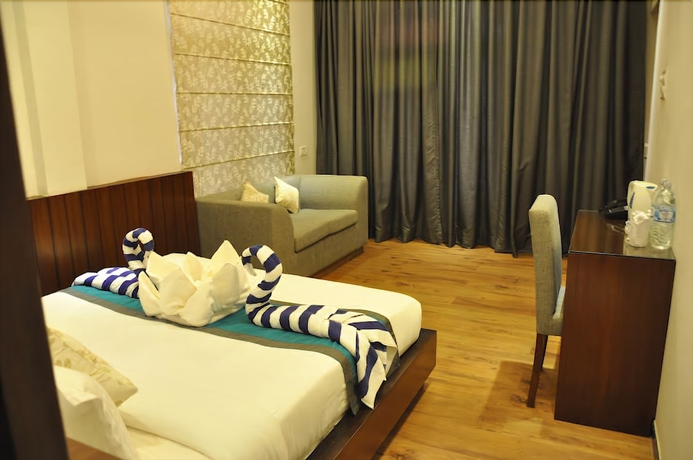 Imagen de la habitación del Hotel Sukhmantra Resort. Foto 10