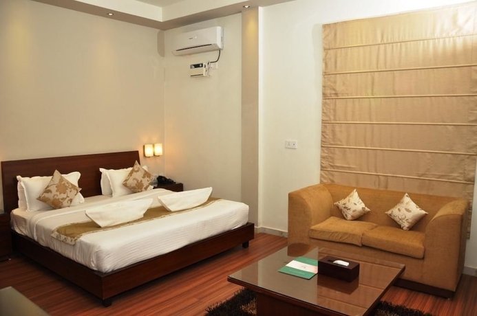 Imagen de la habitación del Hotel Sukhmantra Resort. Foto 15