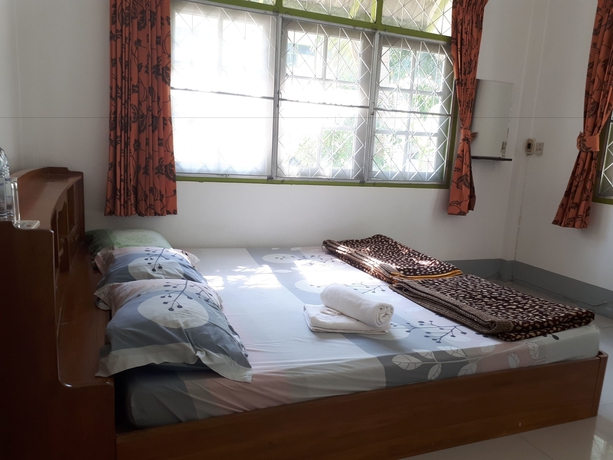Imagen de la habitación del Hotel Sukhothai Bungalow. Foto 2