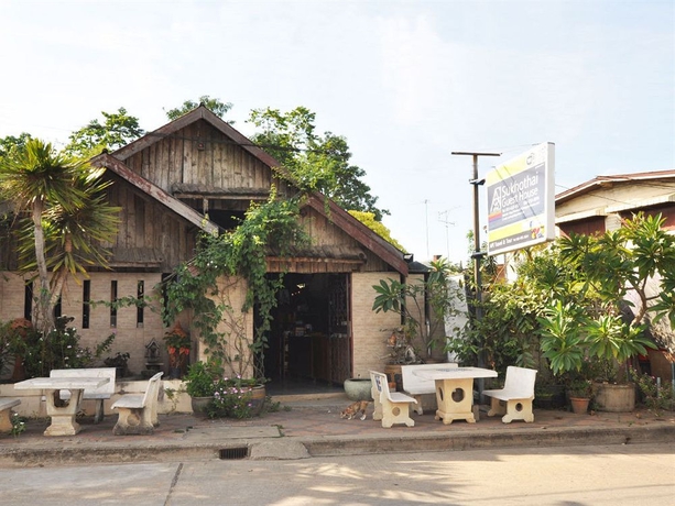 Imagen de los exteriores del Hotel Sukhothai Guest House. Foto 11