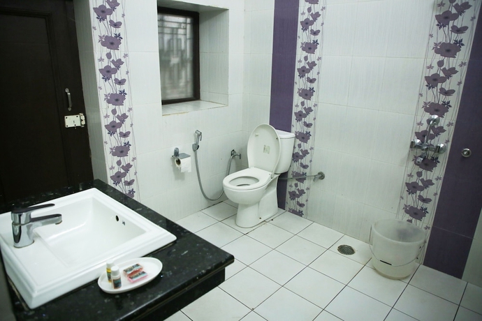 Imagen de la habitación del Hotel Sukoon. Foto 14