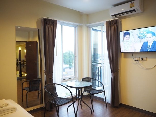 Imagen de la habitación del Hotel Suksomboon. Foto 6