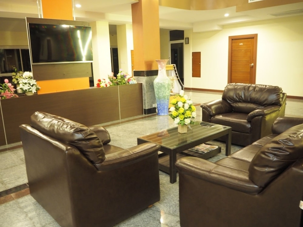 Imagen de los interiores del Hotel Suksomboon. Foto 15