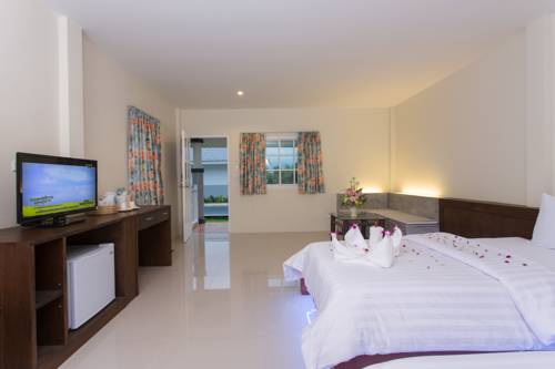 Imagen de la habitación del Hotel Suksompong Resort. Foto 3