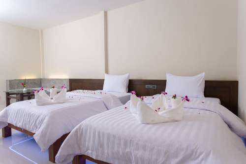 Imagen de la habitación del Hotel Suksompong Resort. Foto 14