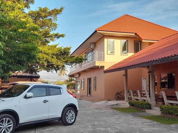 Imagen de la habitación del Hotel Sukthawee. Foto 16