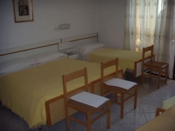 Imagen de la habitación del Hotel Sul Ponte. Foto 4