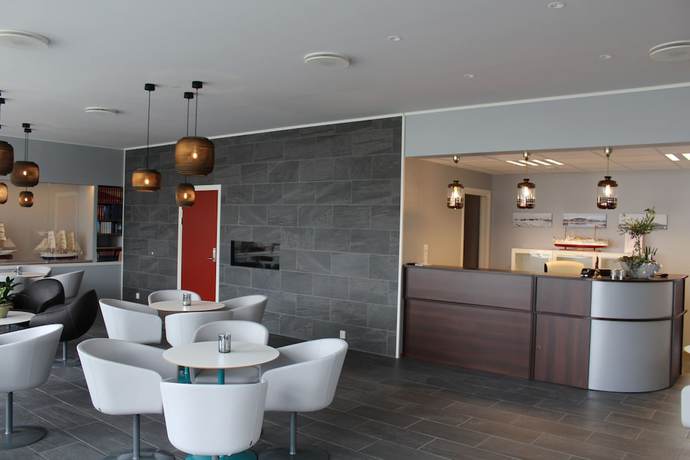 Imagen de los interiores del Hotel Sula Rorbuer og Havhotell. Foto 17