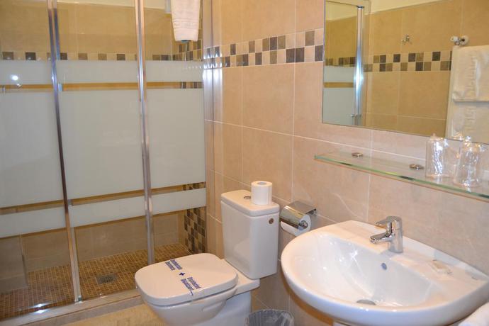 Imagen de la habitación del Hotel Sulayr. Foto 3