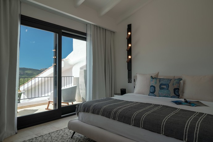 Imagen de la habitación del Hotel Sulia House Porto Rotondo, Curio Collection by Hilton. Foto 9