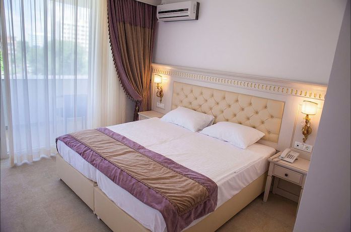 Imagen de la habitación del Hotel Sulina International. Foto 10