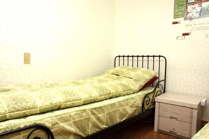 Imagen de la habitación del Hotel Sulla. Foto 13