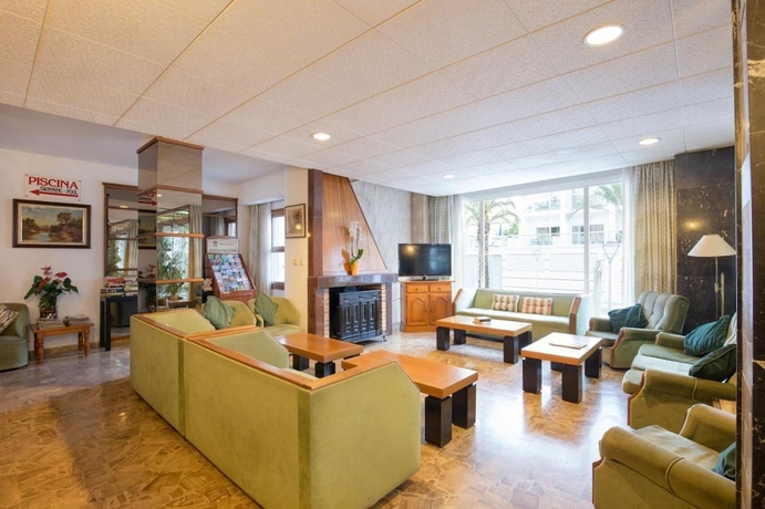 Imagen de los interiores del Hotel Sultán. Foto 16