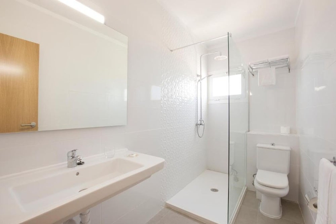 Imagen de la habitación del Hotel Sultán. Foto 13