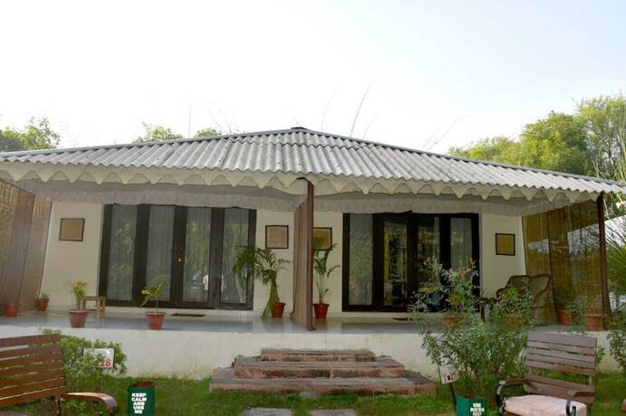 Imagen de la habitación del Hotel Sultan Bagh Ranthambore. Foto 17