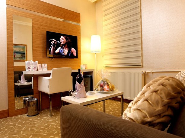 Imagen de la habitación del Hotel Sultan - Restaurant. Foto 16