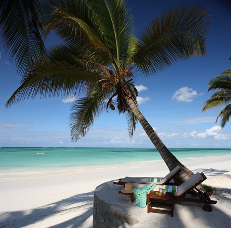 Imagen de los exteriores del Hotel Sultan Sands. Foto 13