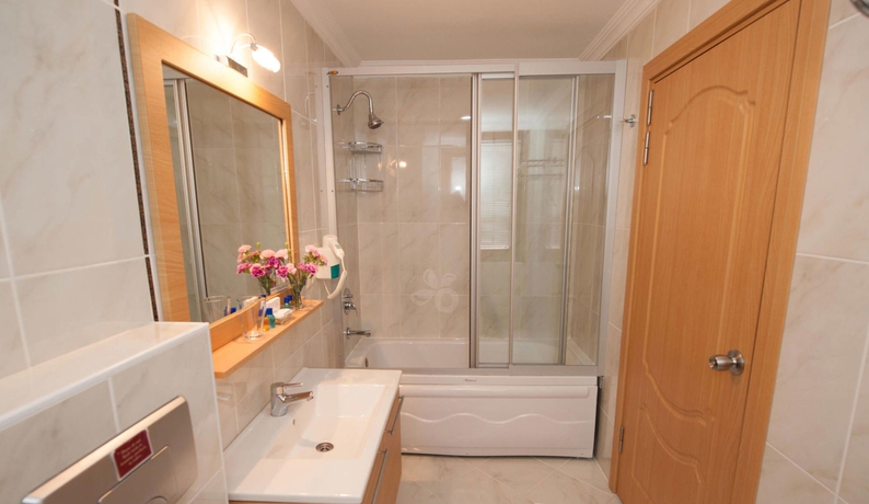 Imagen de la habitación del Hotel Sultans Royal. Foto 12