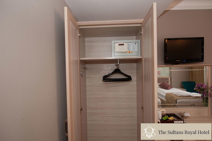 Imagen de la habitación del Hotel Sultans Royal. Foto 13