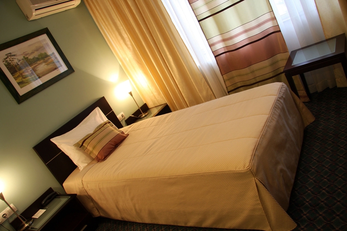 Imagen de la habitación del Hotel Sumadija, Belgrado. Foto 13