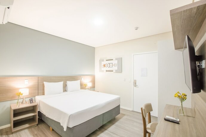 Imagen de la habitación del Hotel Sumar&eacute; Park. Foto 13