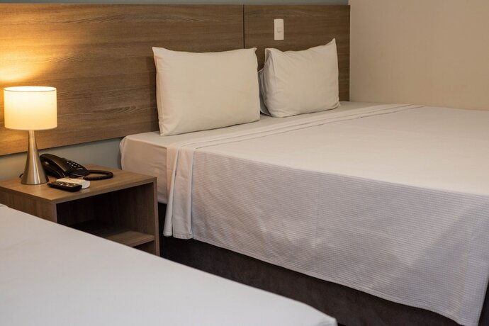 Imagen de la habitación del Hotel Sumar&eacute; Park. Foto 15