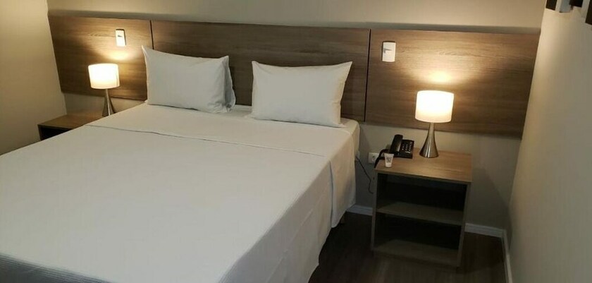 Imagen de la habitación del Hotel Sumar&eacute; Park. Foto 21