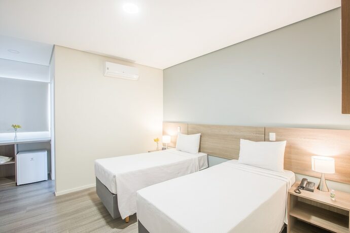 Imagen de la habitación del Hotel Sumar&eacute; Park. Foto 28