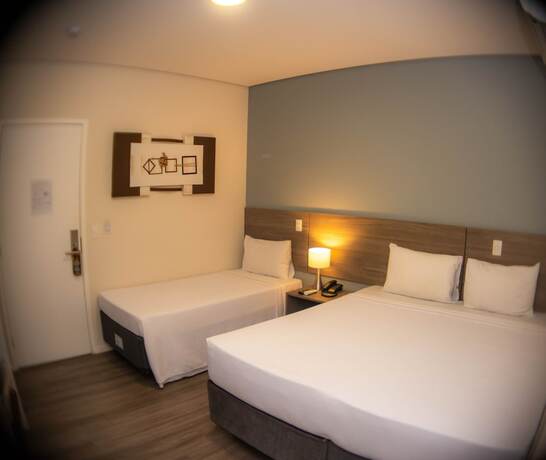 Imagen de la habitación del Hotel Sumar&eacute; Park. Foto 32