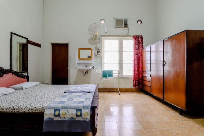 Imagen de la habitación del Hotel Sumaryo. Foto 8