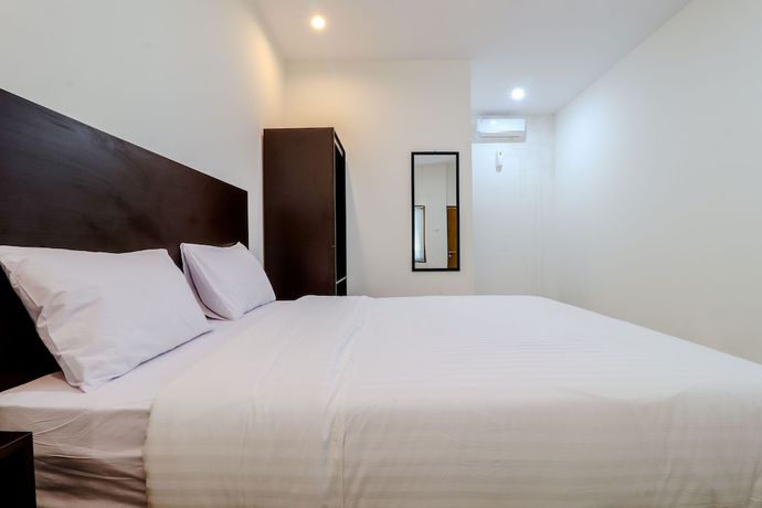 Imagen de la habitación del Hotel Sumaryo. Foto 11