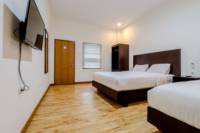 Imagen de la habitación del Hotel Sumaryo. Foto 17