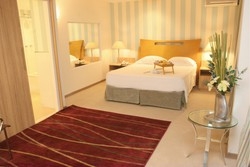 Imagen de la habitación del Hotel Sumatra E Centro De Convenções. Foto 7