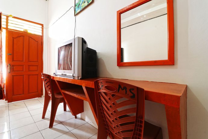 Imagen de la habitación del Hotel Sumber Pulo Mas. Foto 5