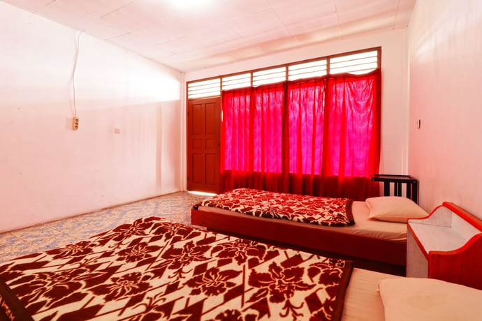 Imagen de la habitación del Hotel Sumber Pulo Mas. Foto 13