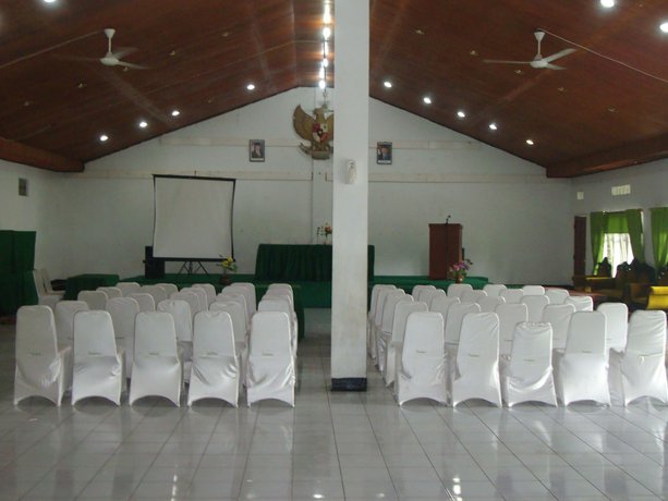 Imagen de los interiores del Hotel Suminar. Foto 15