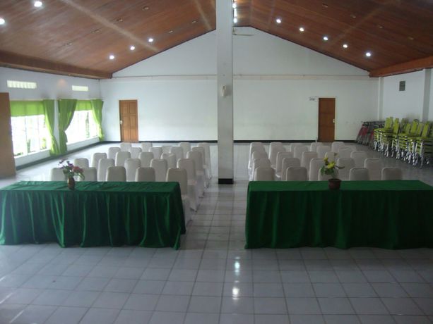 Imagen de los interiores del Hotel Suminar. Foto 19